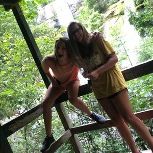 Meet your Posher, Taylor